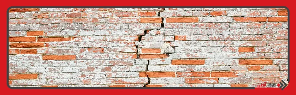 آیا ترک های دیوار و سقف خطرناک هستند؟
